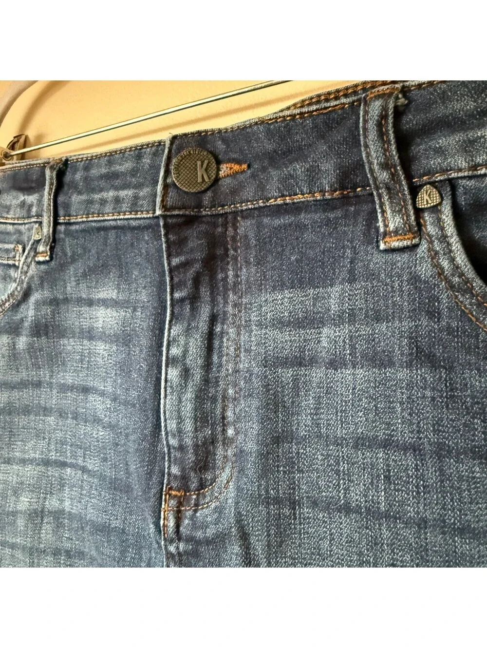 KUT From The Kloth Connie Denim Skirt Raw Hem Side Slits Stretch Size 10